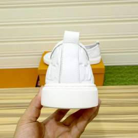 Picture of Louis Vuitton Shoes _SKULVsz38-44mnf100216185